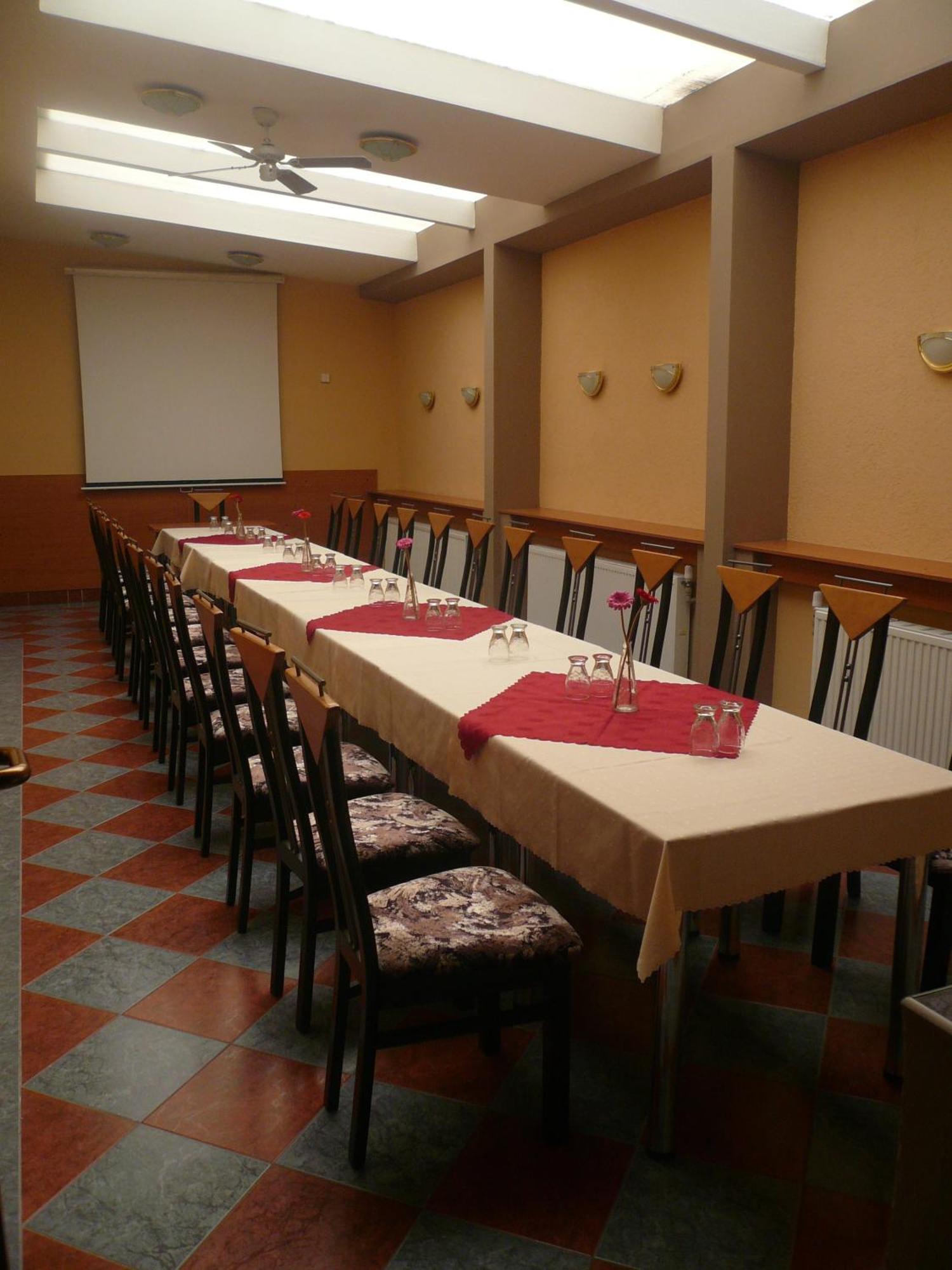 Hotel Olympia Česká Lípa 외부 사진