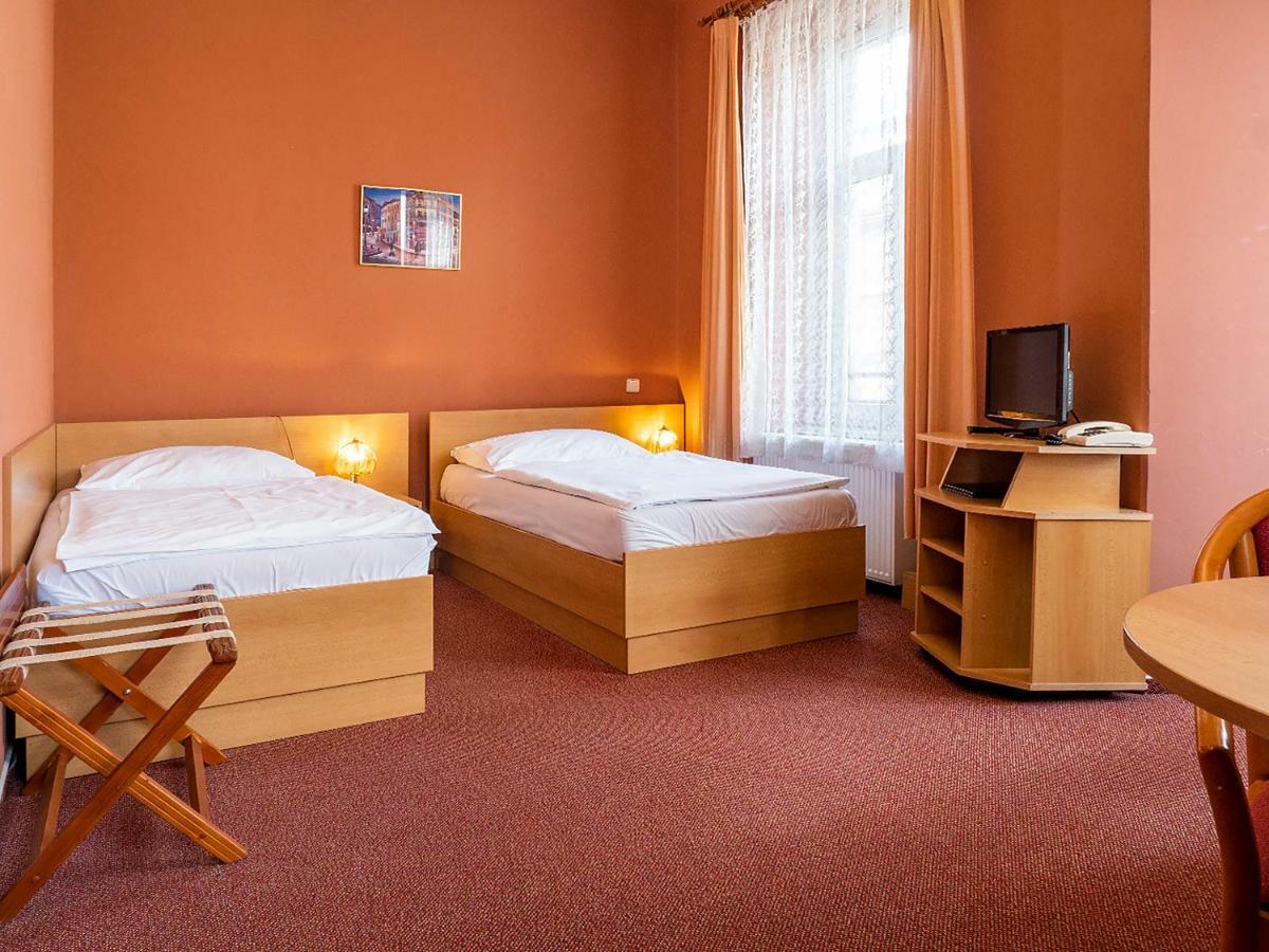 Hotel Olympia Česká Lípa 외부 사진